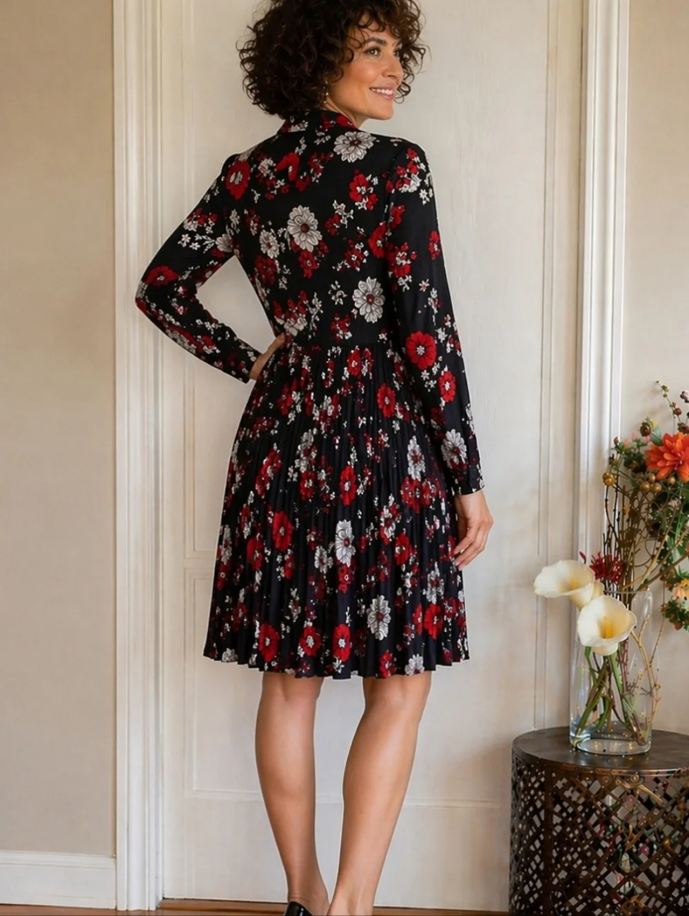 Brooks Brothers | Vintage Floral Dress Black Red Pleated Hem Collared Timeless - Picture 3 of 8